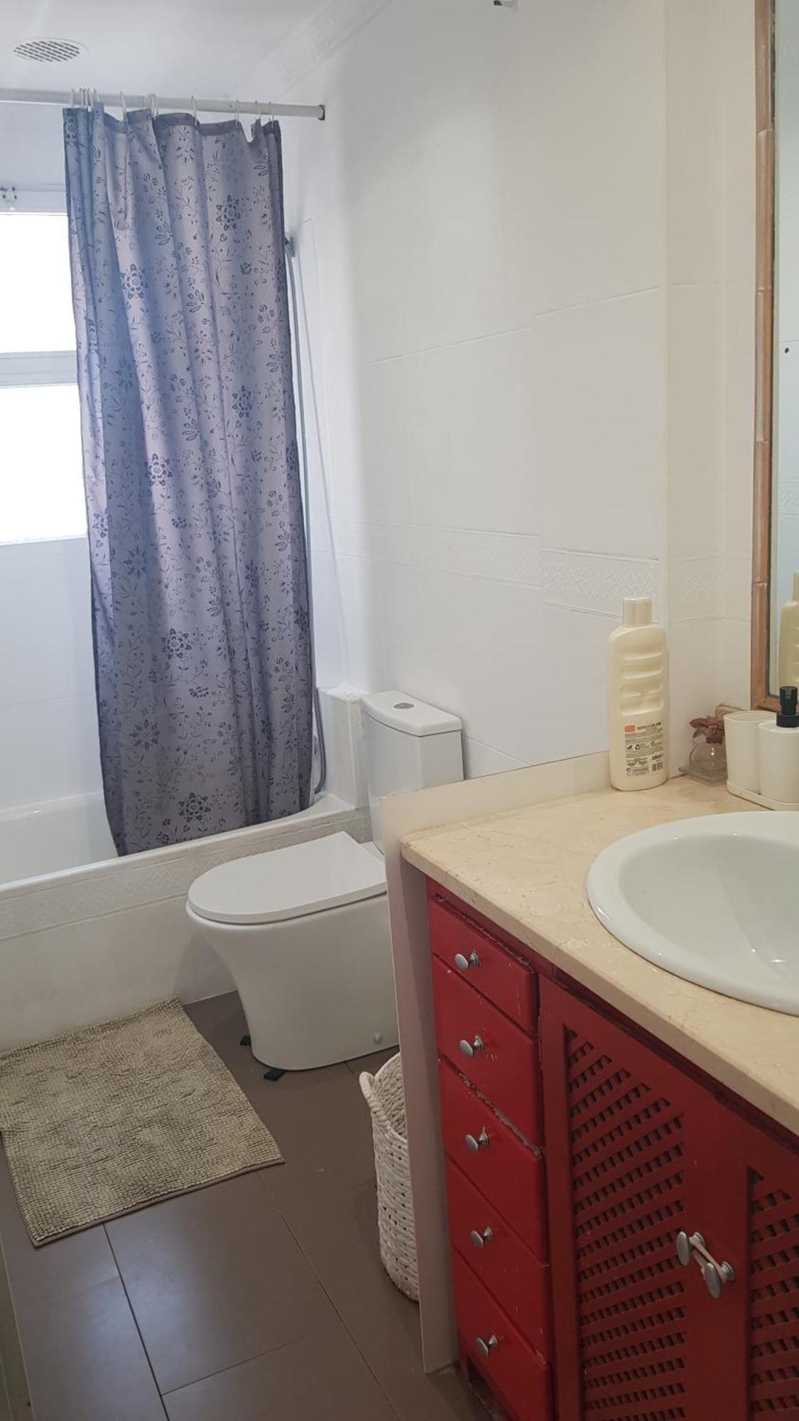 Little Peaceful Retreat Room With Bath, Heating, Terrace, Free Wifi Fridge Easy Parking Marbella Bagian luar foto
